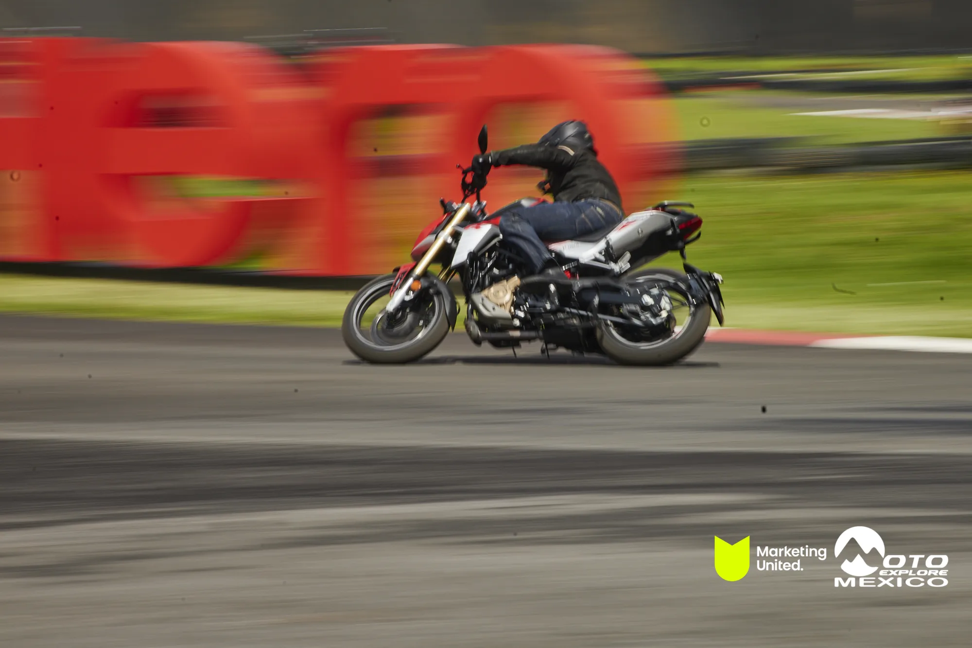 HUNK TRACKDAY 263